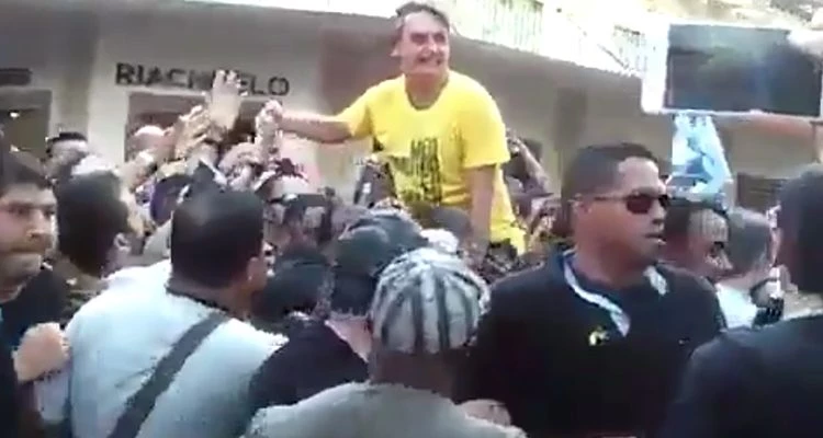 Καλπάζει η πατριωτική δεξιά και στην Βραζιλία: Χωρίς αντίπαλο ο Μπολσονάρου – Εκλογή από Α’ γύρο;